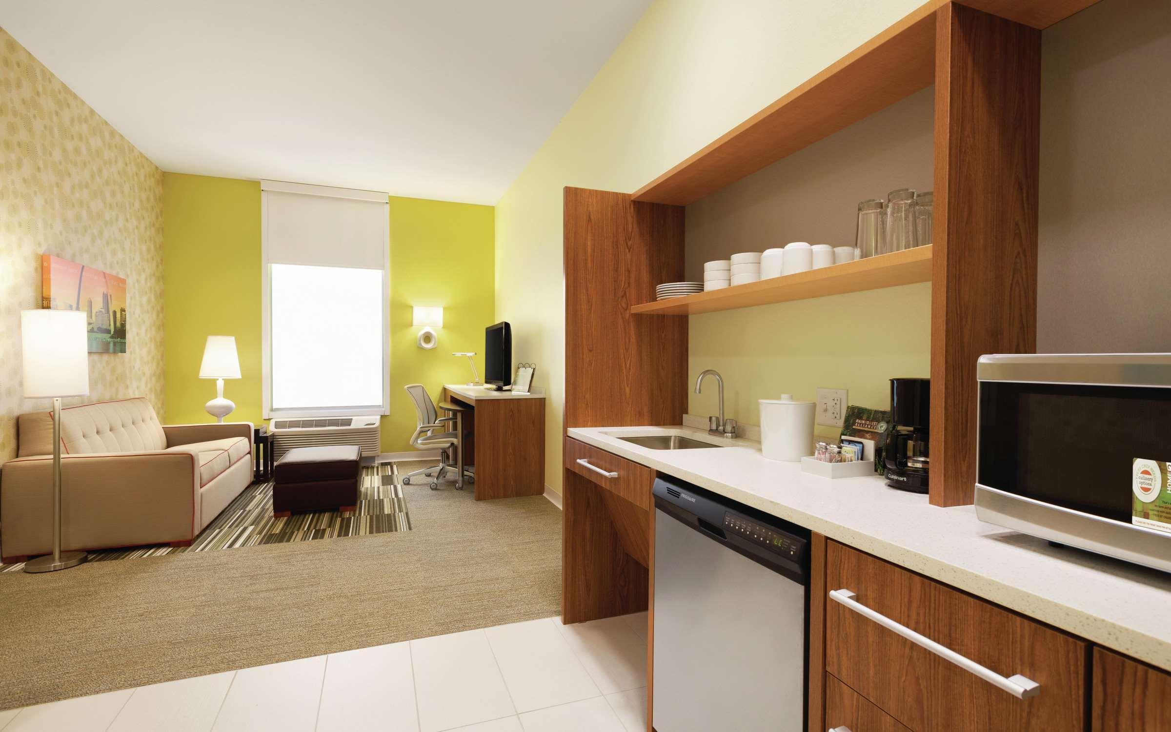 Home2 Suites St. Louis / Forest Park Richmond Heights Екстериор снимка
