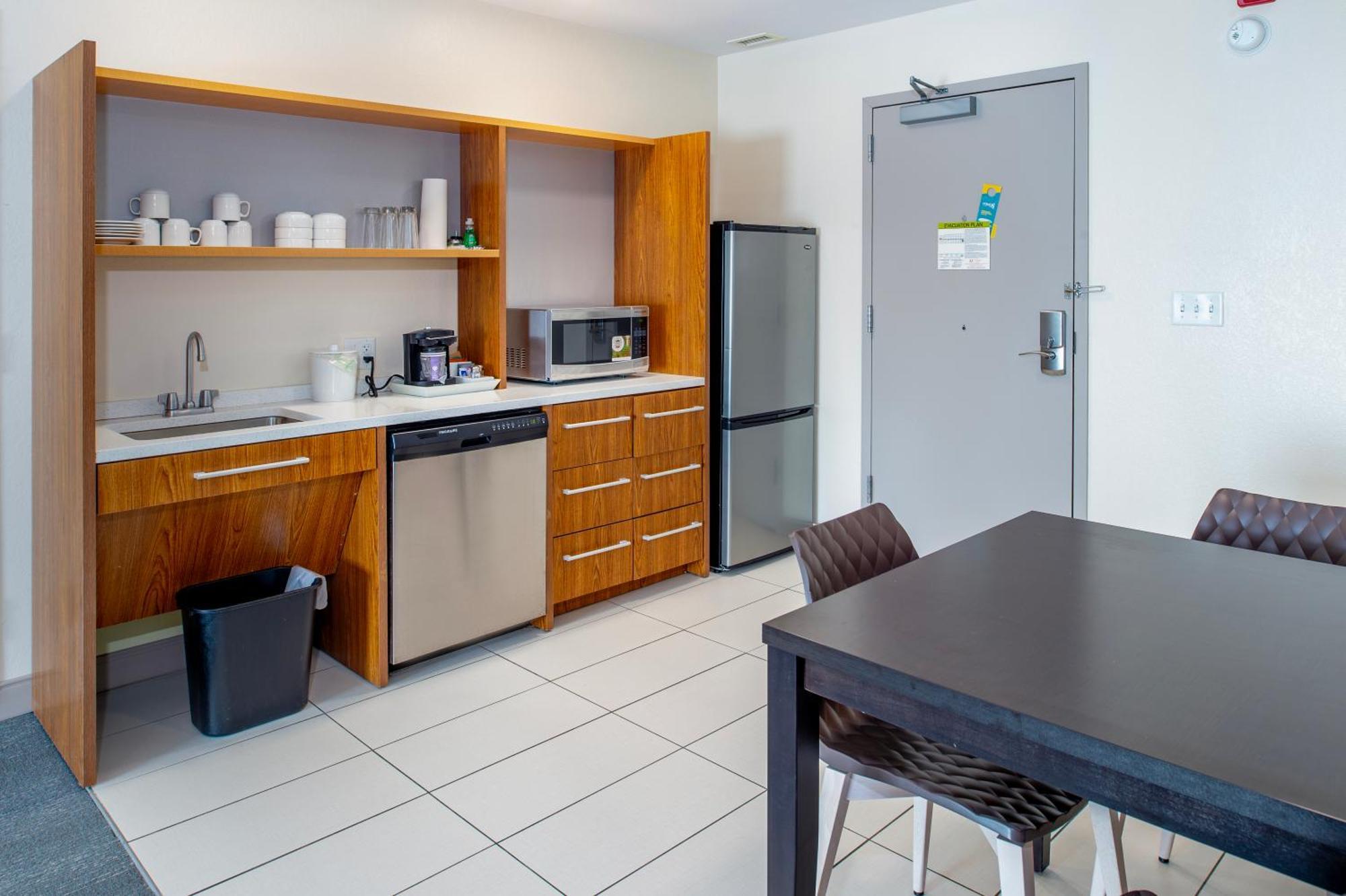 Home2 Suites St. Louis / Forest Park Richmond Heights Екстериор снимка