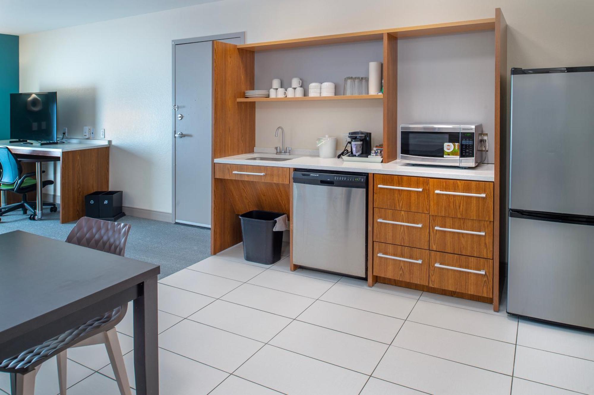 Home2 Suites St. Louis / Forest Park Richmond Heights Екстериор снимка