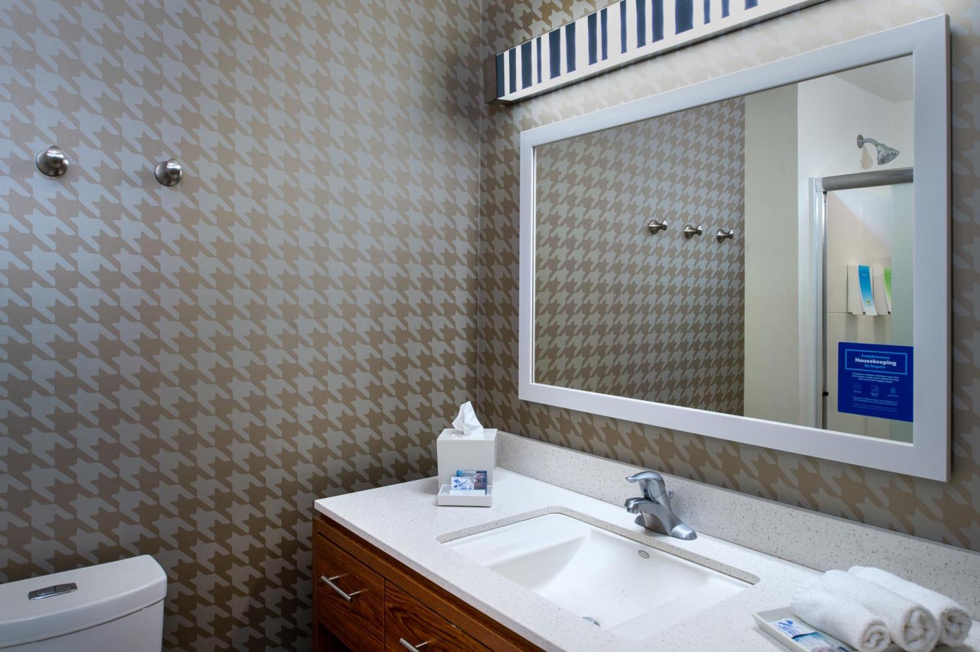 Home2 Suites St. Louis / Forest Park Richmond Heights Екстериор снимка