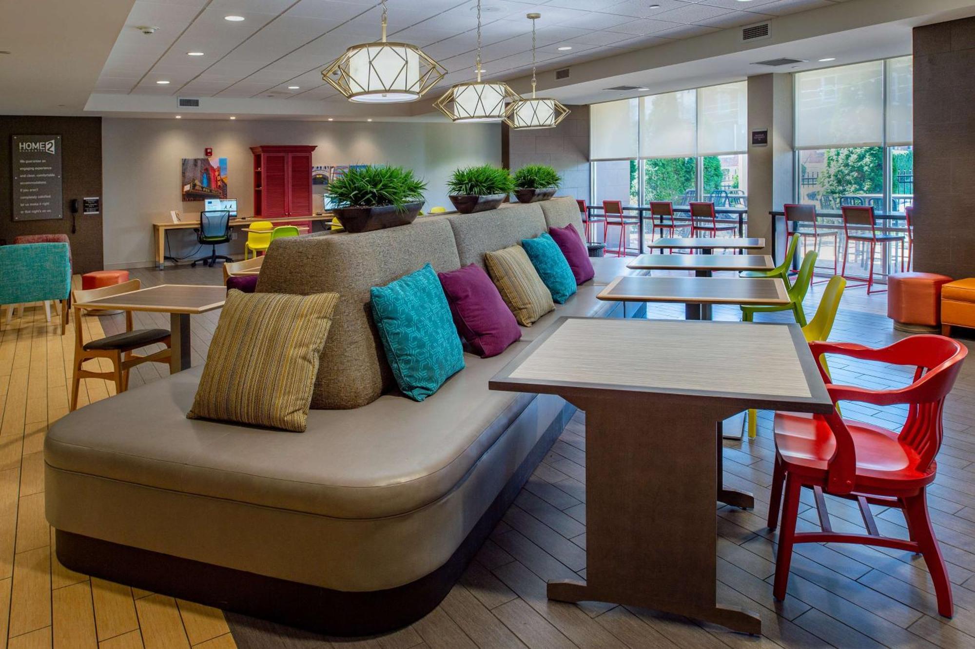 Home2 Suites St. Louis / Forest Park Richmond Heights Екстериор снимка