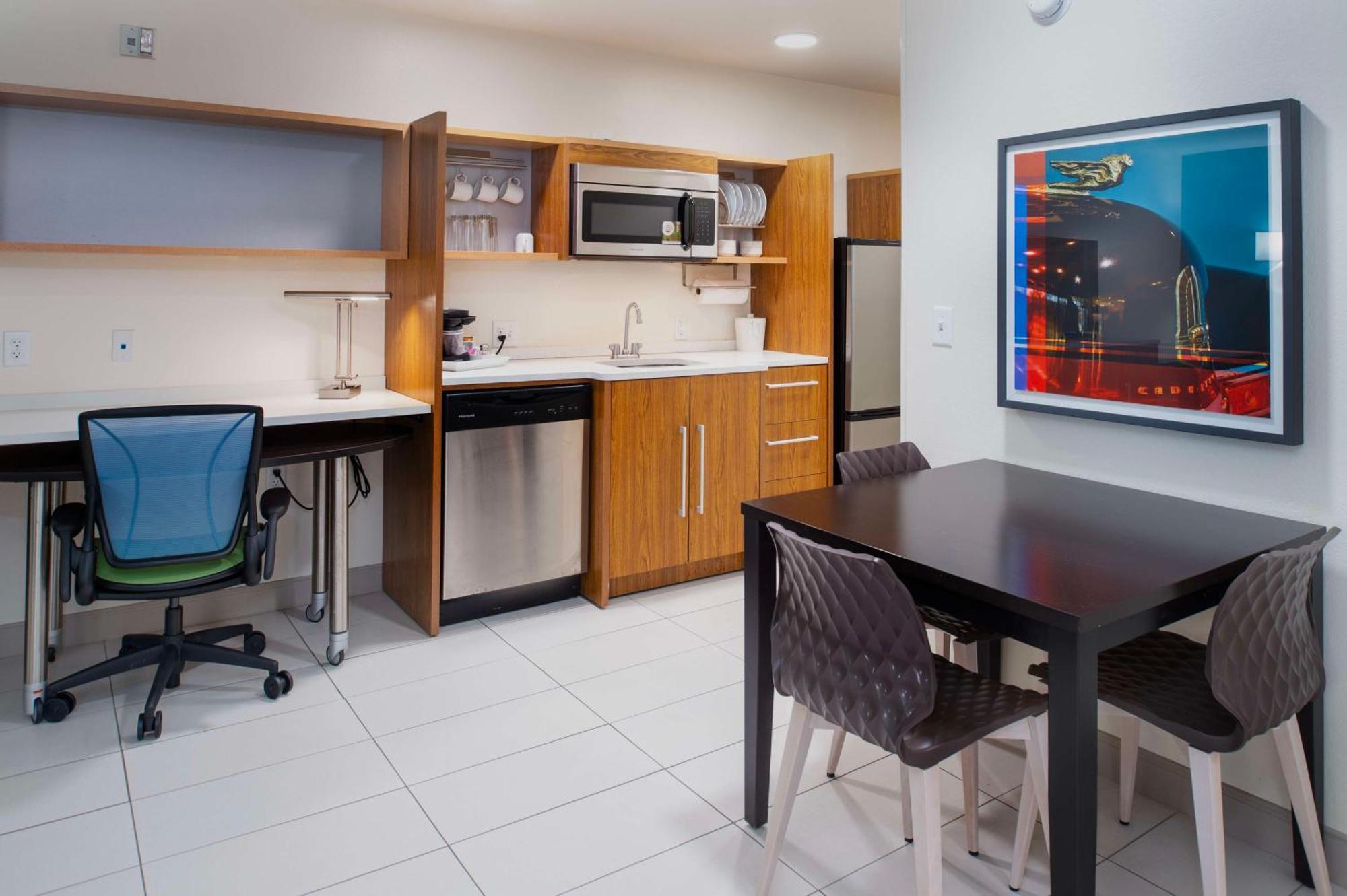 Home2 Suites St. Louis / Forest Park Richmond Heights Екстериор снимка